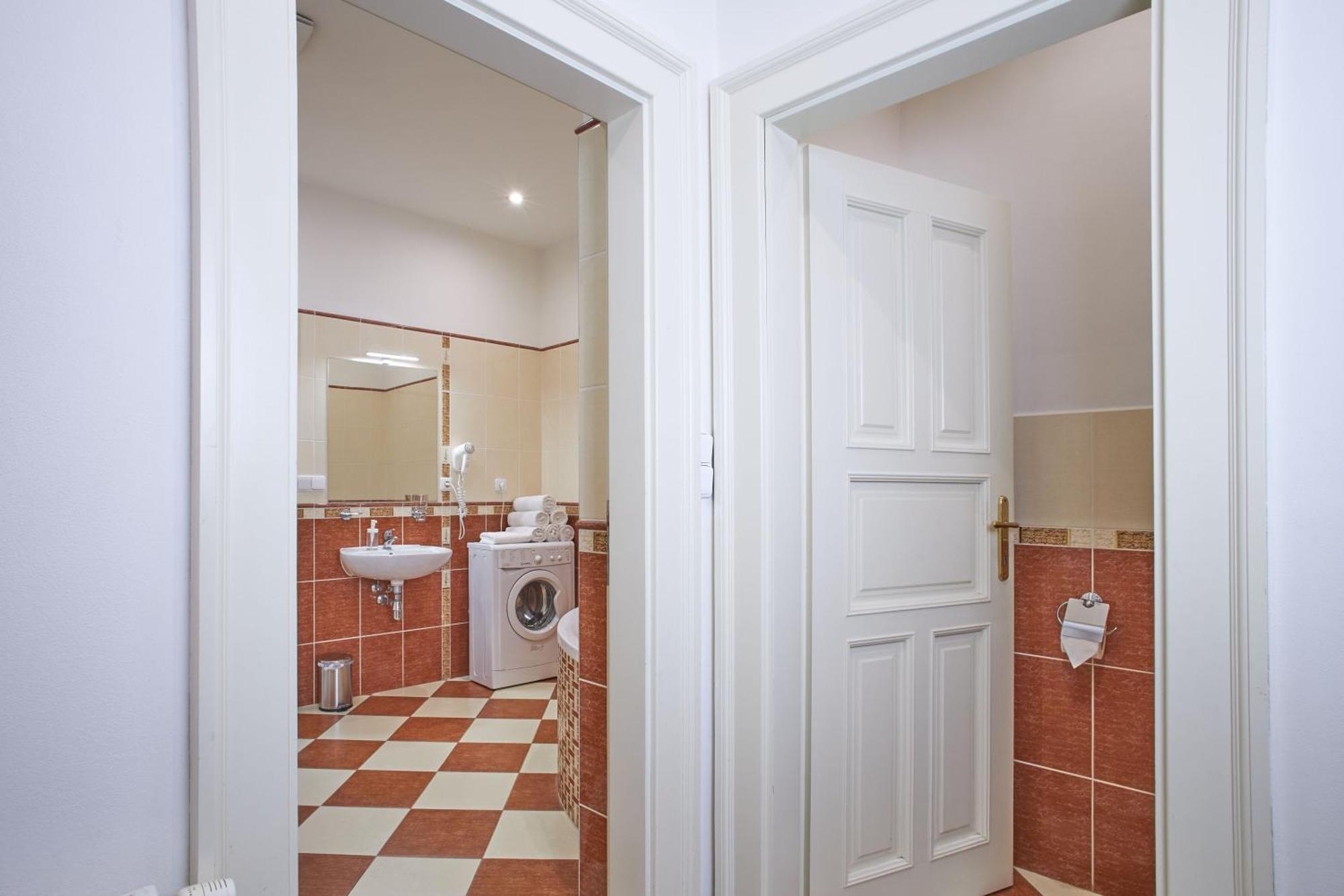 Charles Bridge Suites Praga Exterior foto